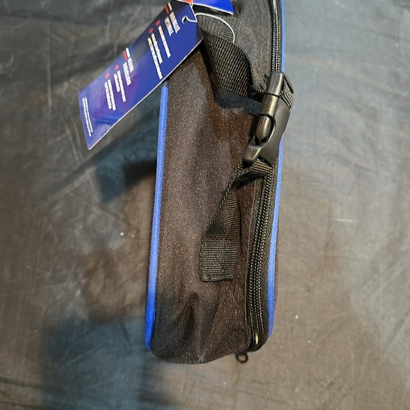 New CHAMPION SOFTSIDE INSULATED LUNCH BOX FULL ZIPPER with HANDLE NWT - Picture 15 of 16